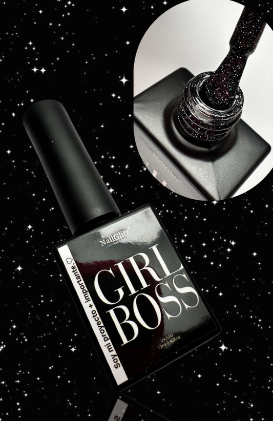 Girl Boss (Reflectivo Negro)